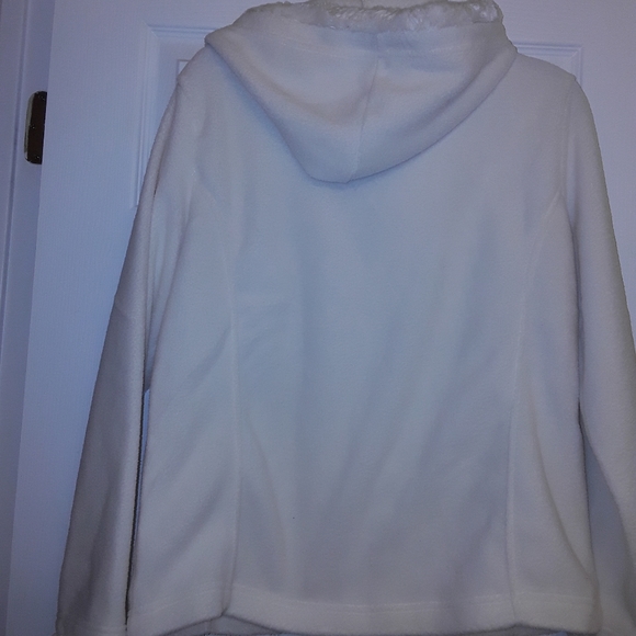 Cream color zip up and hooded fleas jacket - Picture 2 of 3